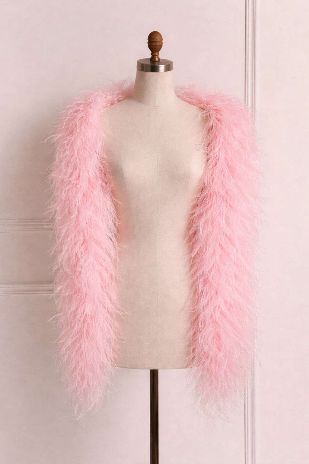 Natural Ostrich Feather Boa in pink color on front side mannequin by Lafatale Atelier